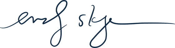 Evelyn Skye, author